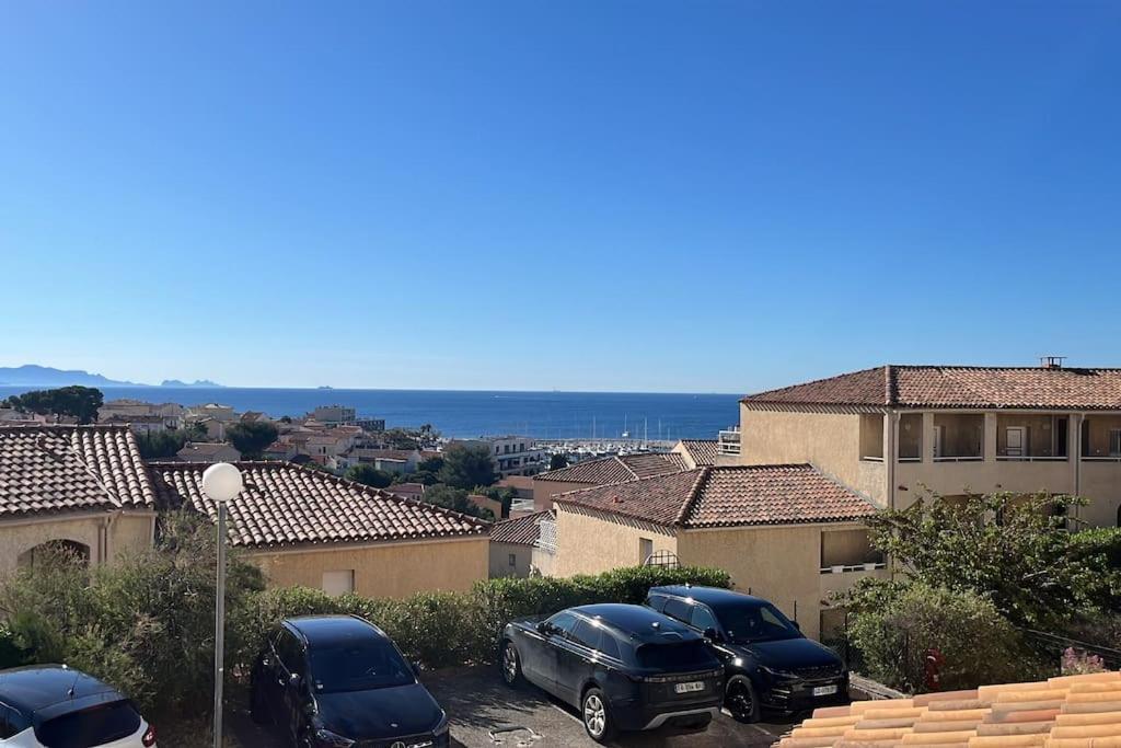 Studio Vue Mer Avec Piscine Et Terrain De Tennis โซเซ-เล-แป็ง ภายนอก รูปภาพ